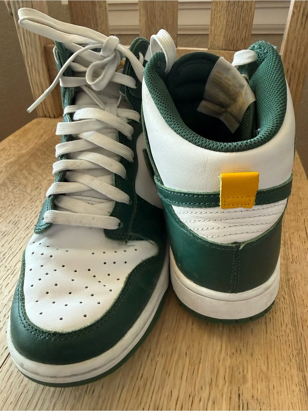 Nike High-Top Sneakers in White and Dark Green - Picture 4 of 14